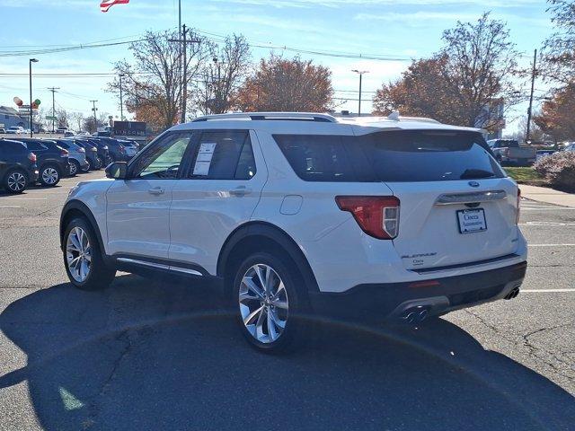2022 ford explorer platinum