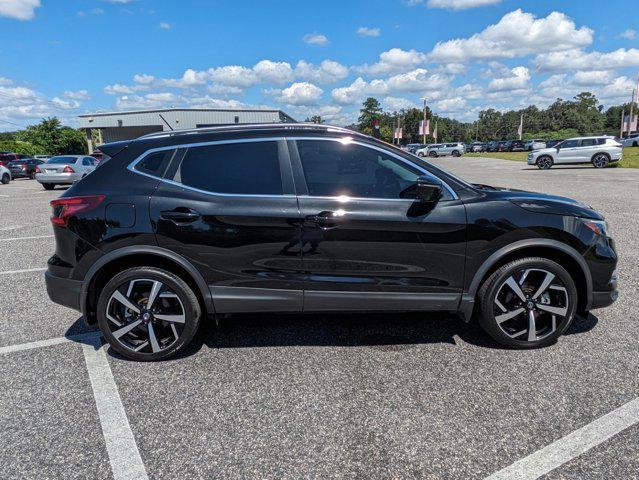 2022 nissan rogue sport sl