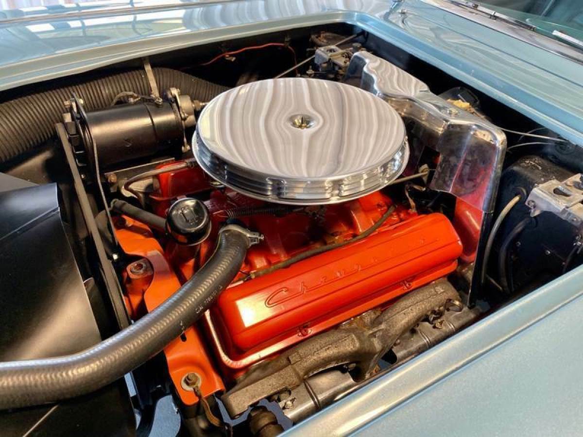 1959 corvette convertible *restored*rarecolor*crownsapphire/turq*newnewnew*l@@k