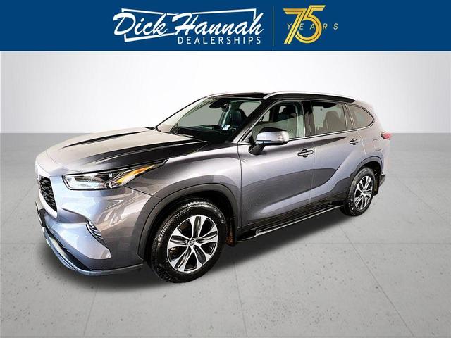 2022 toyota highlander xle