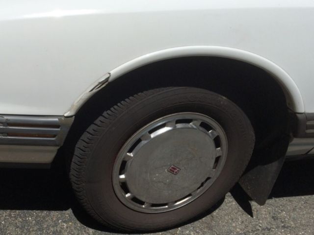 1993 oldsmobile 88 special edition sedan 125,900 miles