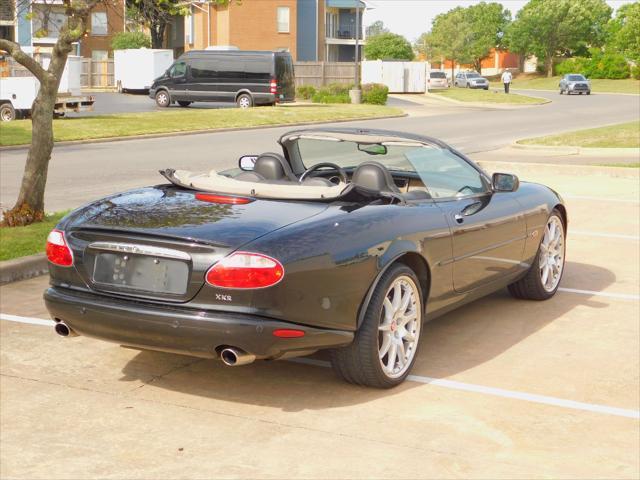 2002 jaguar xkr base