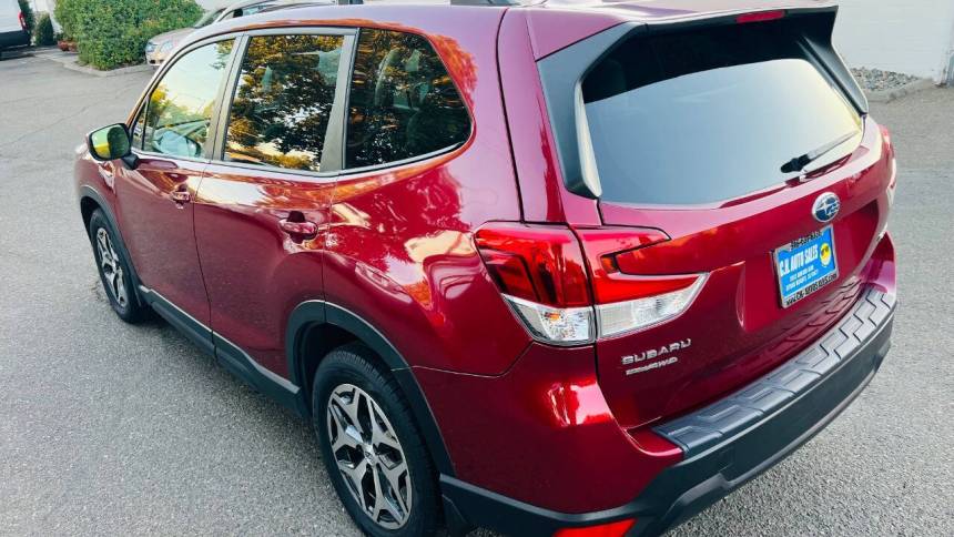 2021 subaru forester premium