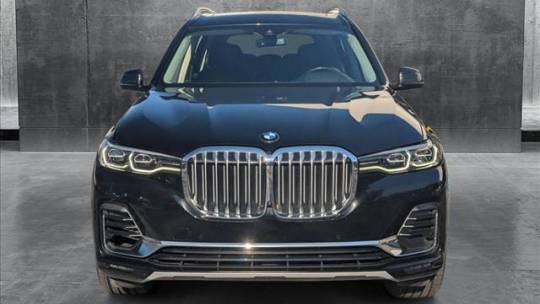2021 BMW X7
