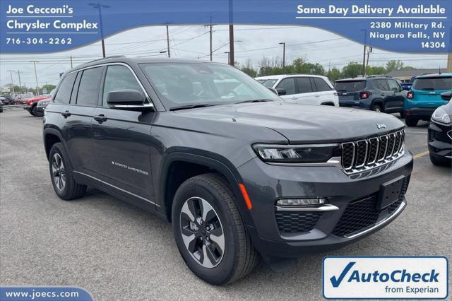 2022 jeep grand cherokee 4xe base