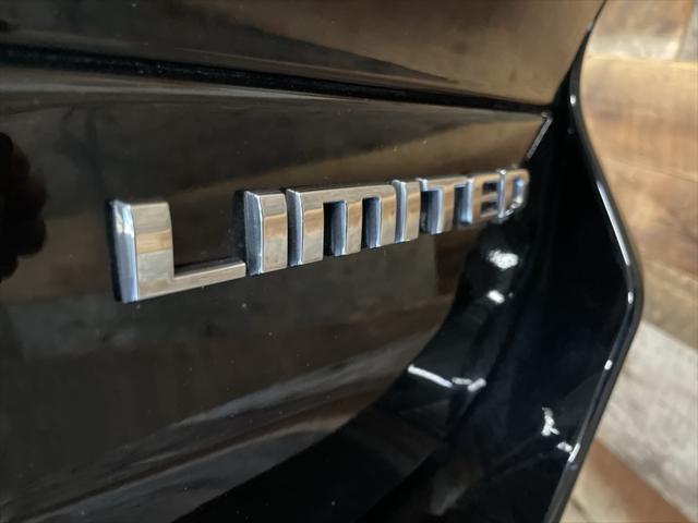 2022 jeep grand cherokee l limited
