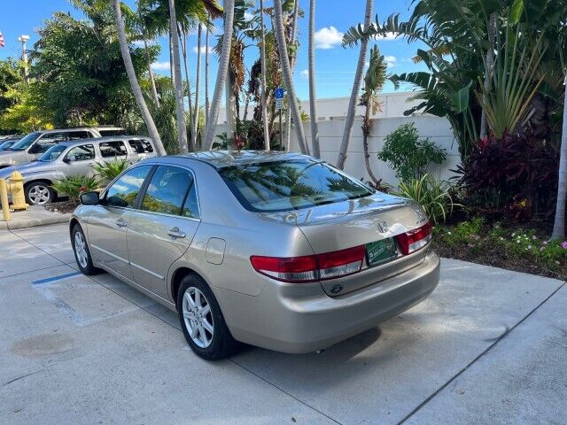 2003 honda 26 serv ex low miles 79,568
