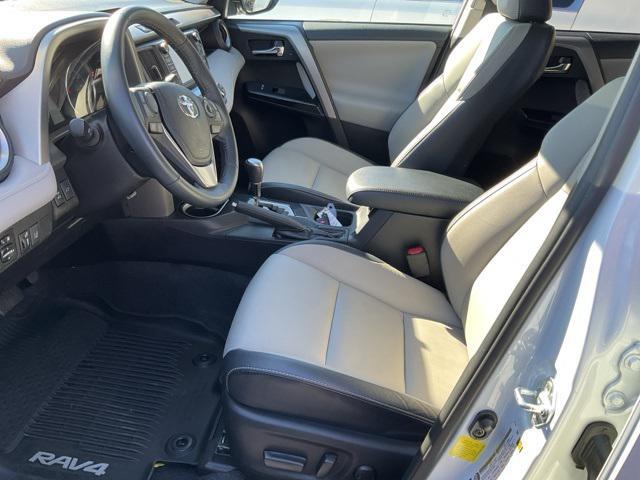 2017 toyota rav4 limited