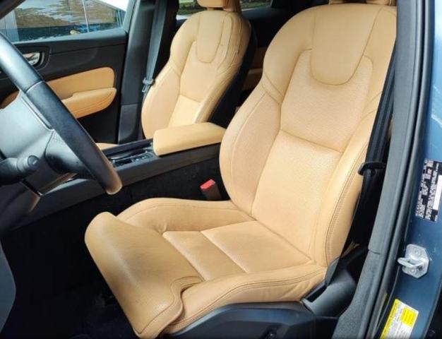 2022 volvo xc60 b5 inscription