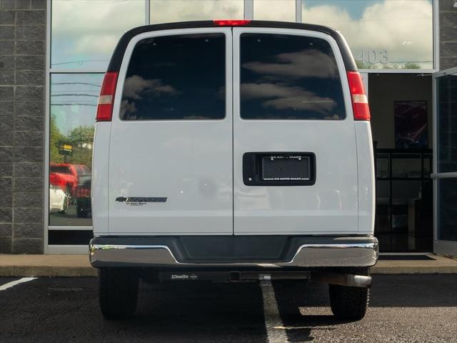 2015 chevrolet express 2500 lt