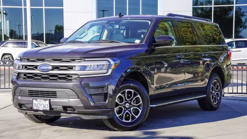2022 ford expedition max xlt