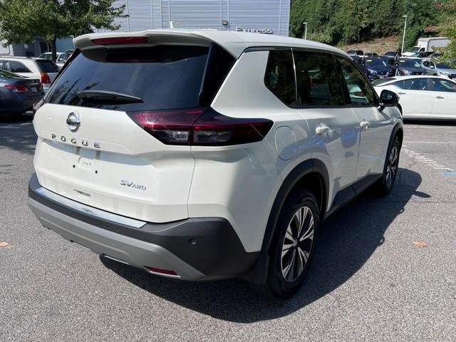 2021 nissan rogue sv