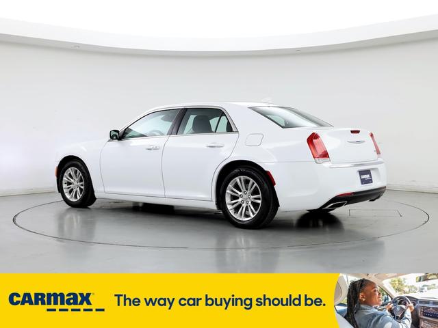 2020 chrysler 300 touring