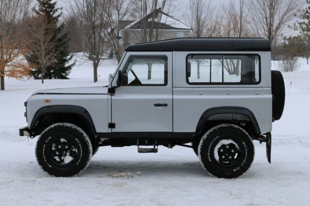 1985 landrover defender 90
