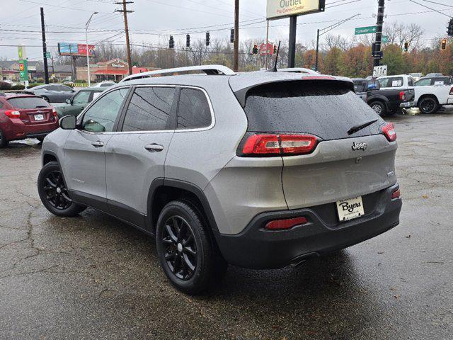 2017 jeep cherokee latitude