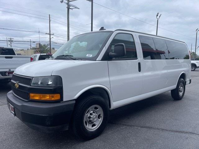 2023 chevrolet express 3500 ls
