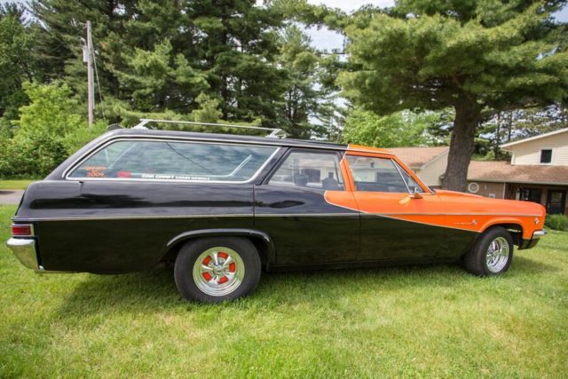 1966 chevy impala wagon