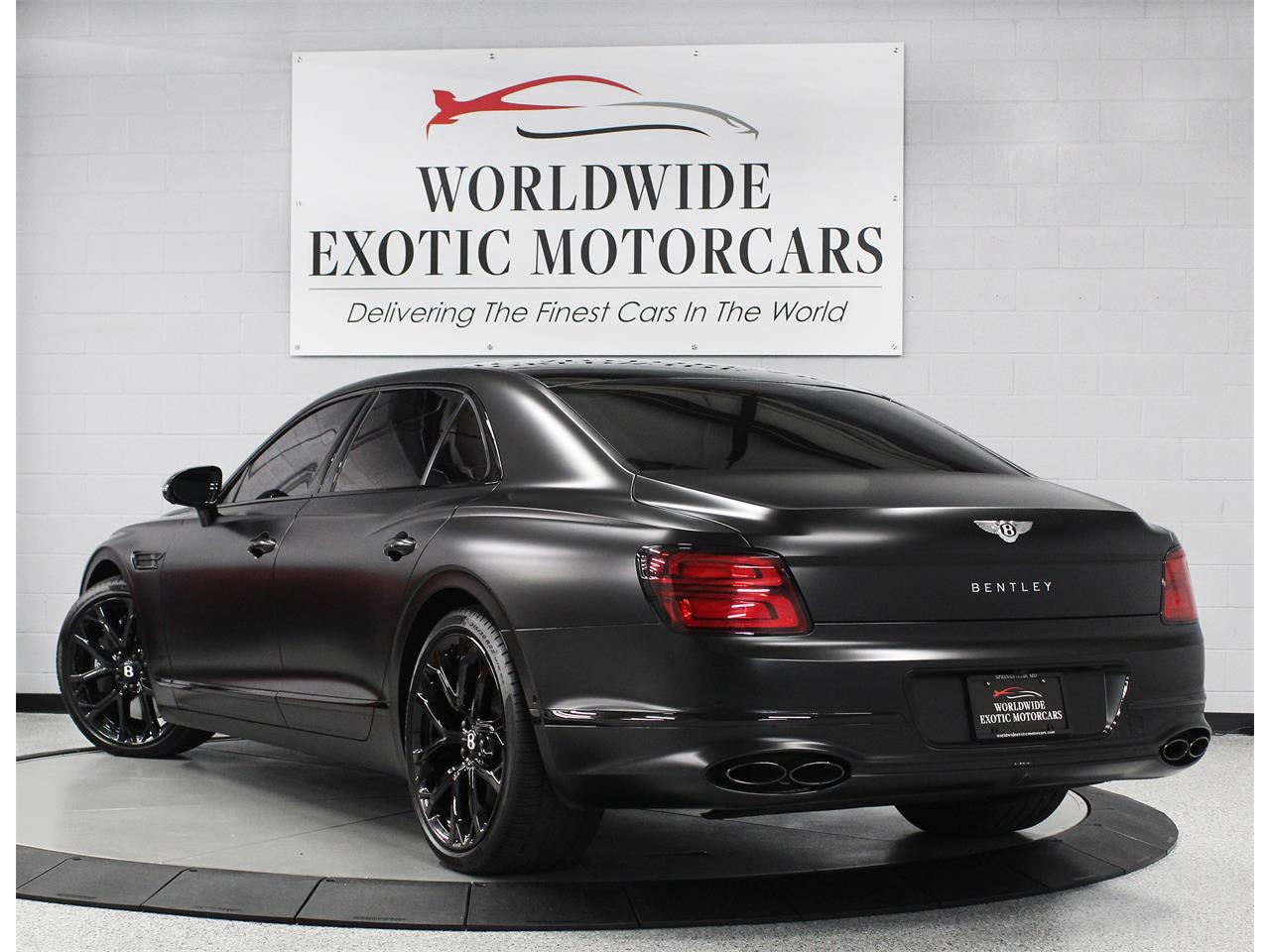 2023 bentley flying spur