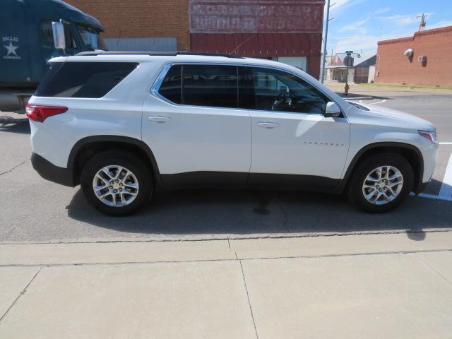 2020 chevrolet traverse lt cloth