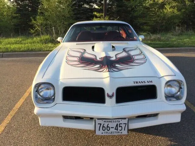 1976 pontiac trans am 400 white
