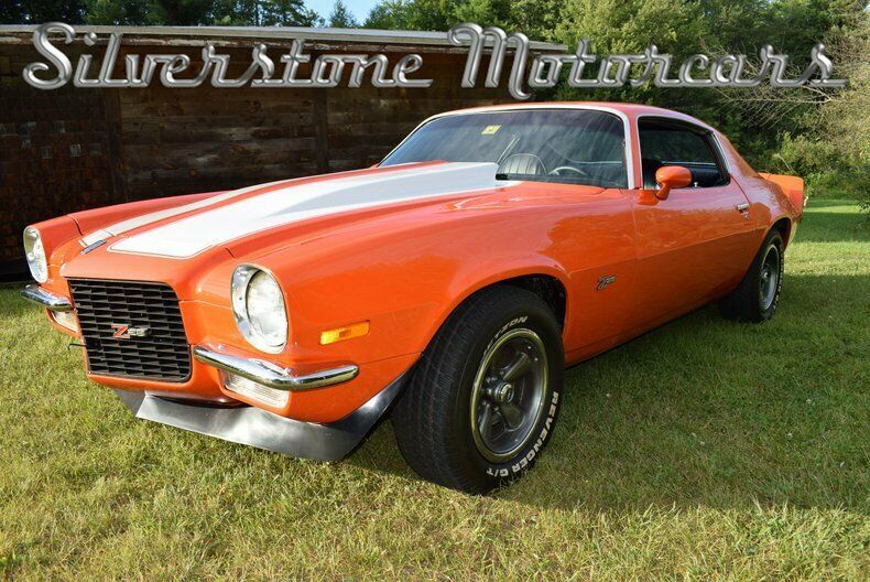 1970 hugger orange z28 clone 350cid automatic great car