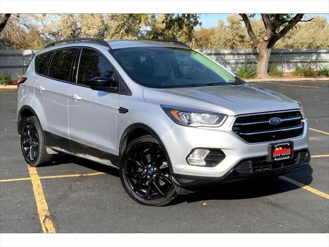 2019 ford escape se