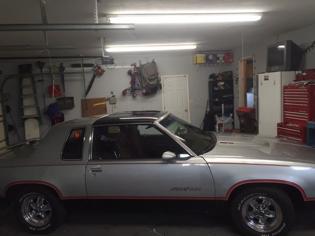1984 oldmobile hurst olds (t-tops) (his & her shifters), 68,500 miles