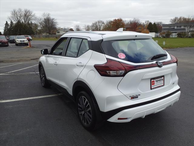 2024 nissan kicks sv
