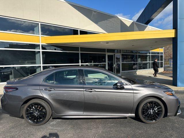 2023 toyota camry xse