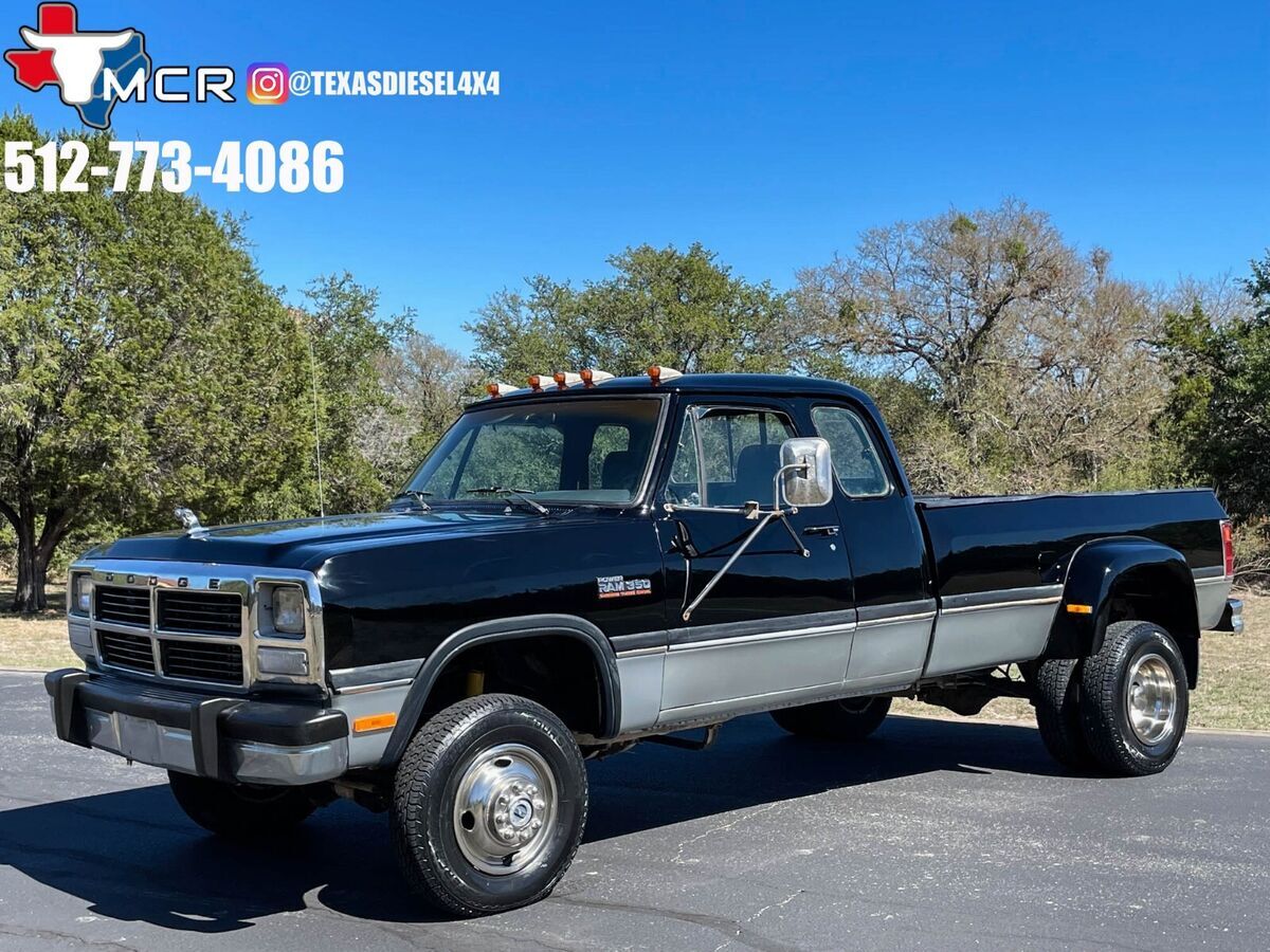 1993 dodge w350 - 4x4 - 5 speed manual - 12v cummins - 3500 d350