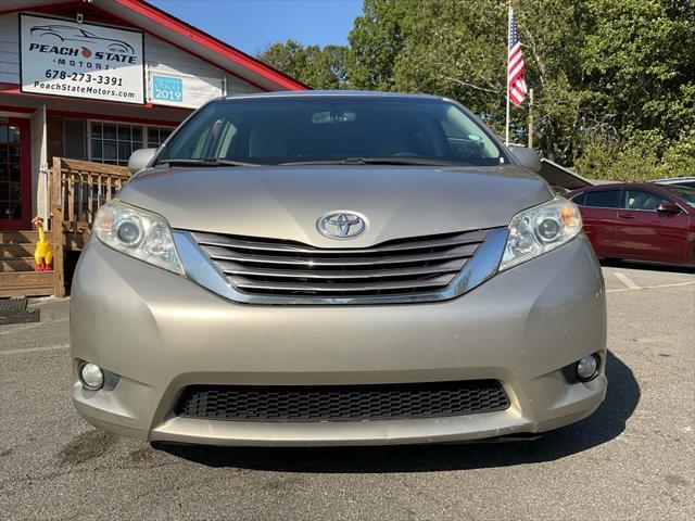 2017 toyota sienna xle