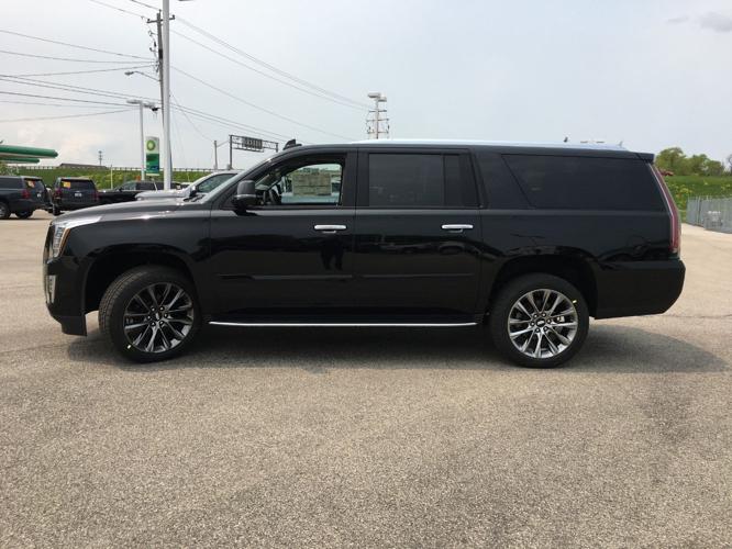 new 2019 cadillac escalade esv 4wd premium luxury neenah, wi 54956 for sale in neenah, wisconsin