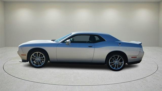 2023 dodge challenger gt