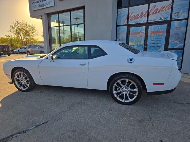2022 dodge challenger gt