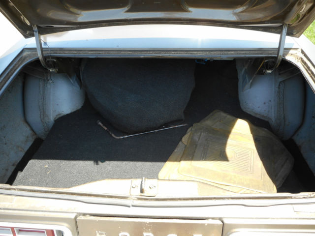 1974 dodge monaco custon hardtop coupe, 400 4-bar., one family owned!