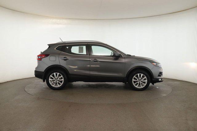 2021 nissan rogue sport sv