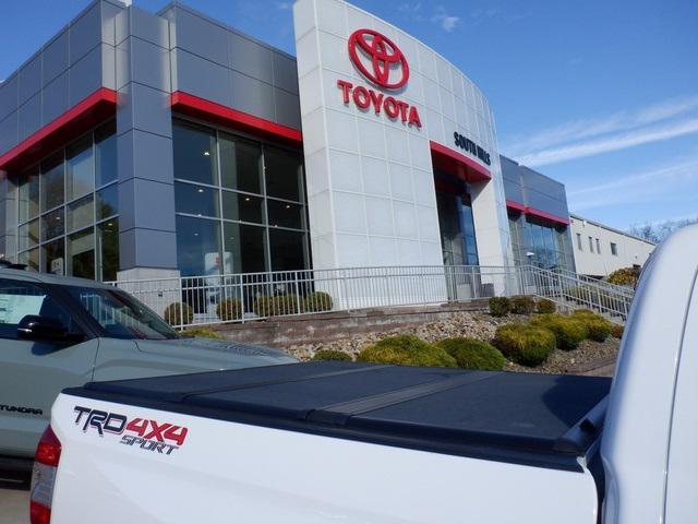 2021 toyota tundra sr5