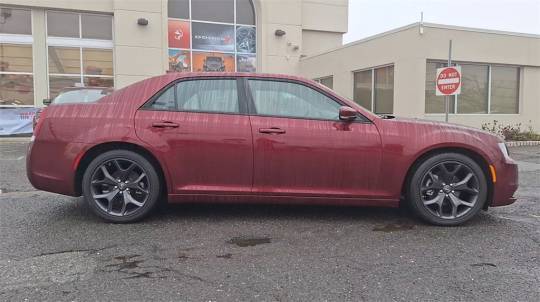 2023 Chrysler 300