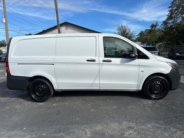 2020 mercedes-benz metris base
