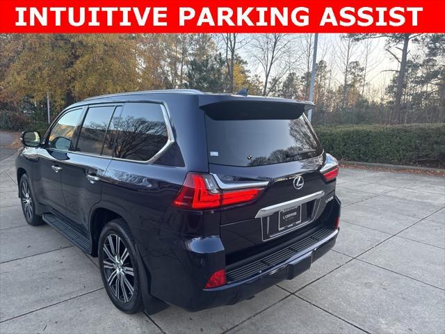 2020 lexus lx 570 three-row