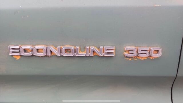 1984 ford e-350 econoline van green rwd automatic e350 cutaway van