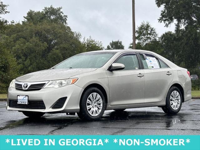 2014 toyota camry le