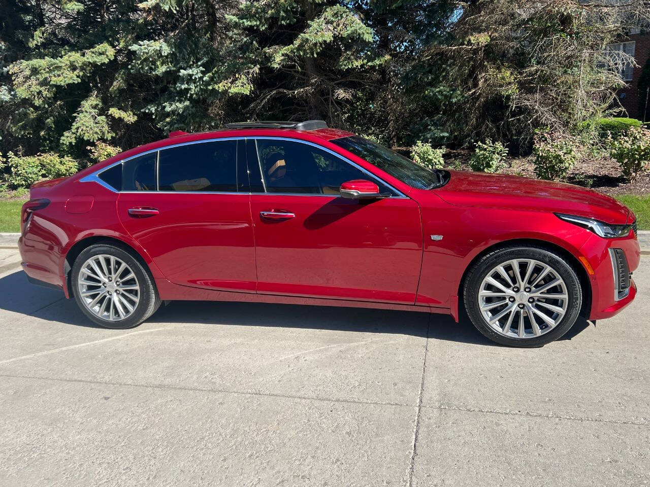 2021 cadillac ct5 premium luxury awd 4dr sedan