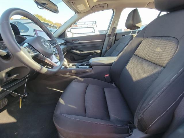 2020 nissan altima 2.5 sv