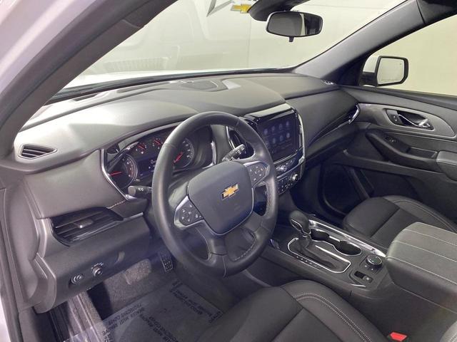 2023 chevrolet traverse lt leather