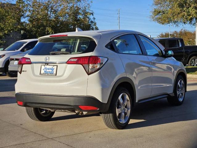 2021 honda hr-v lx