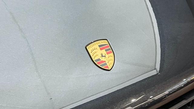 2024 porsche macan base