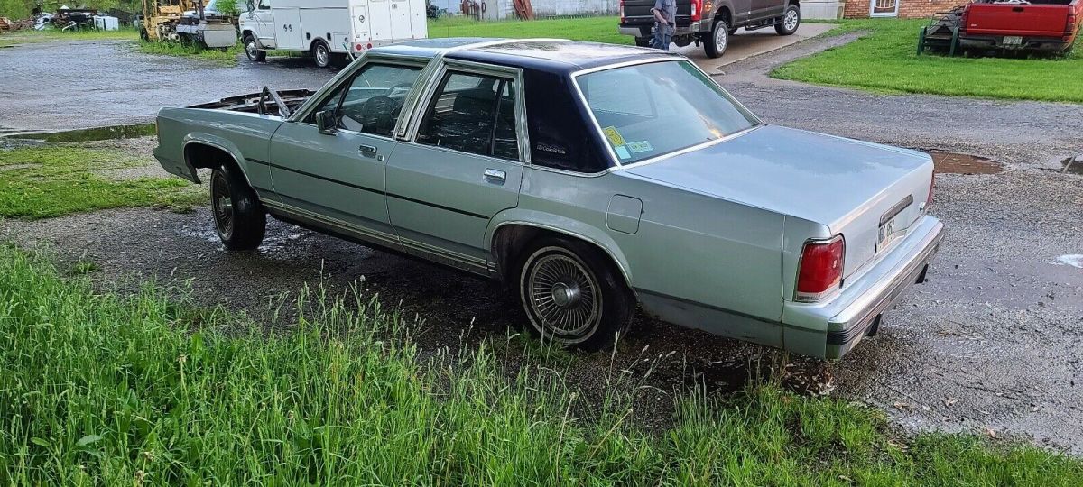 1989 ford ltd crown victoria sedan grey rwd manual lx
