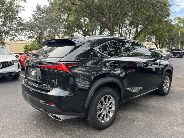 2021 lexus nx 300 base