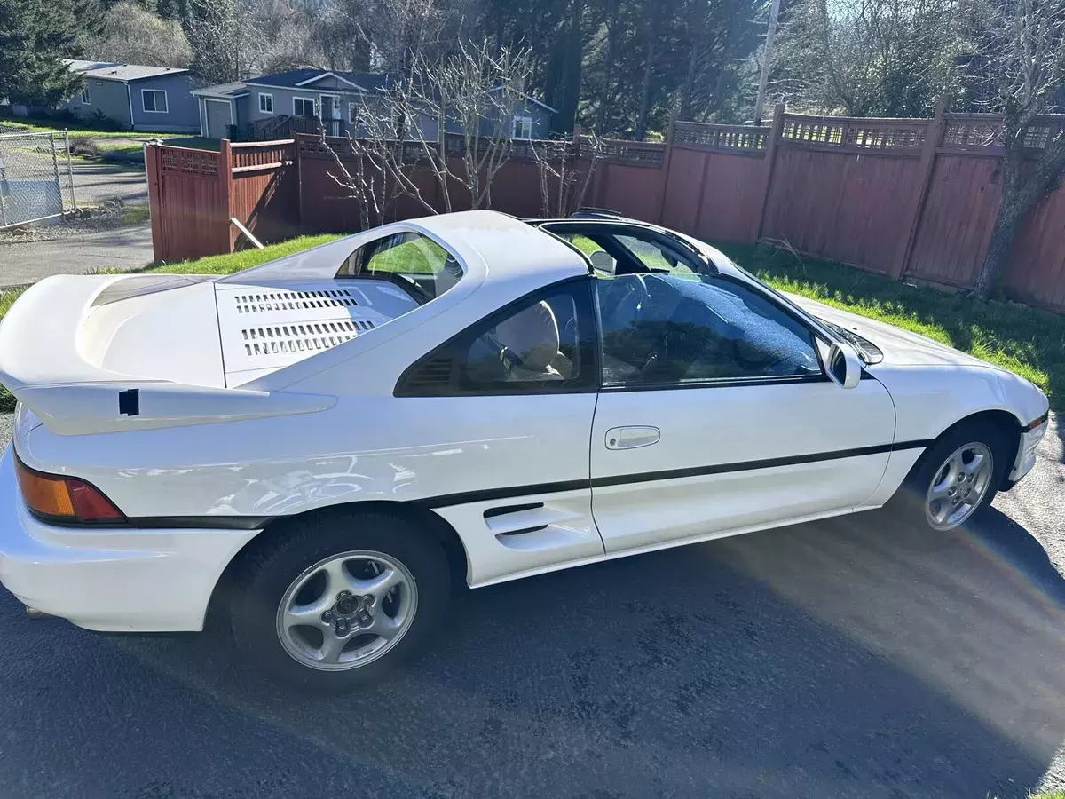 1991 toyota mr2 coupe white sport roof